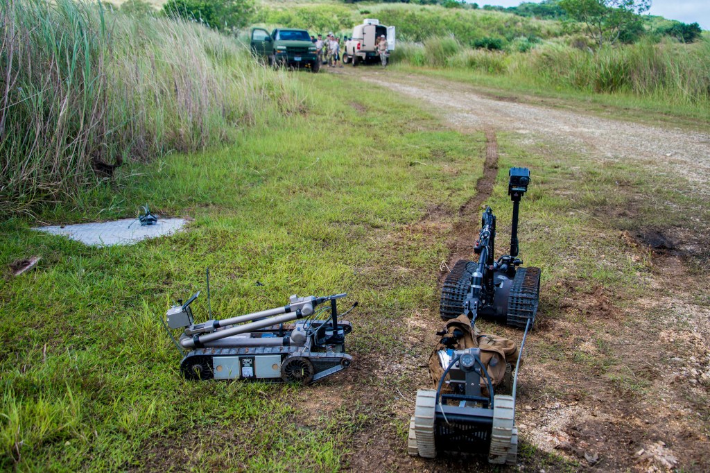 Military robot market to reach $21B