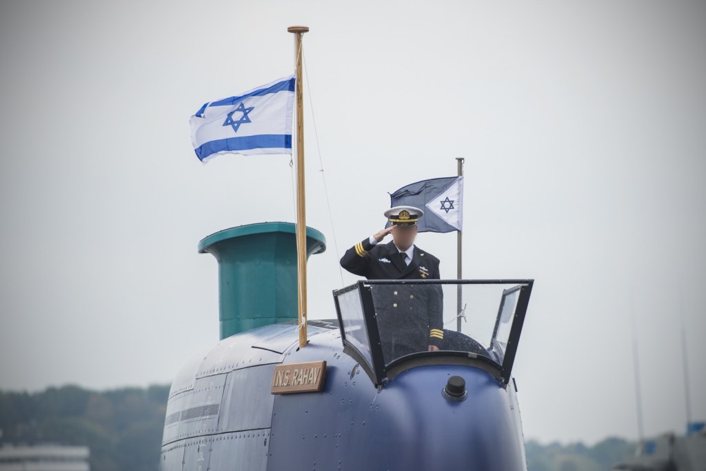 Israeli Dolphin Sub Leaves German Shipyard En Route to Home Base