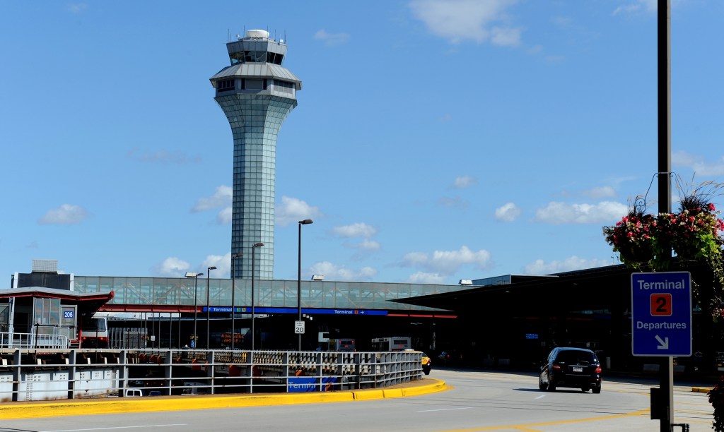 OIG: FAA still lacks oversight in controller contract