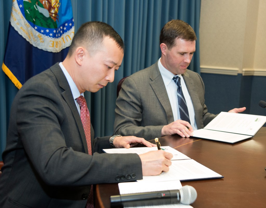 USDA, Chamber of Commerce partner to put vets in agriculture jobs