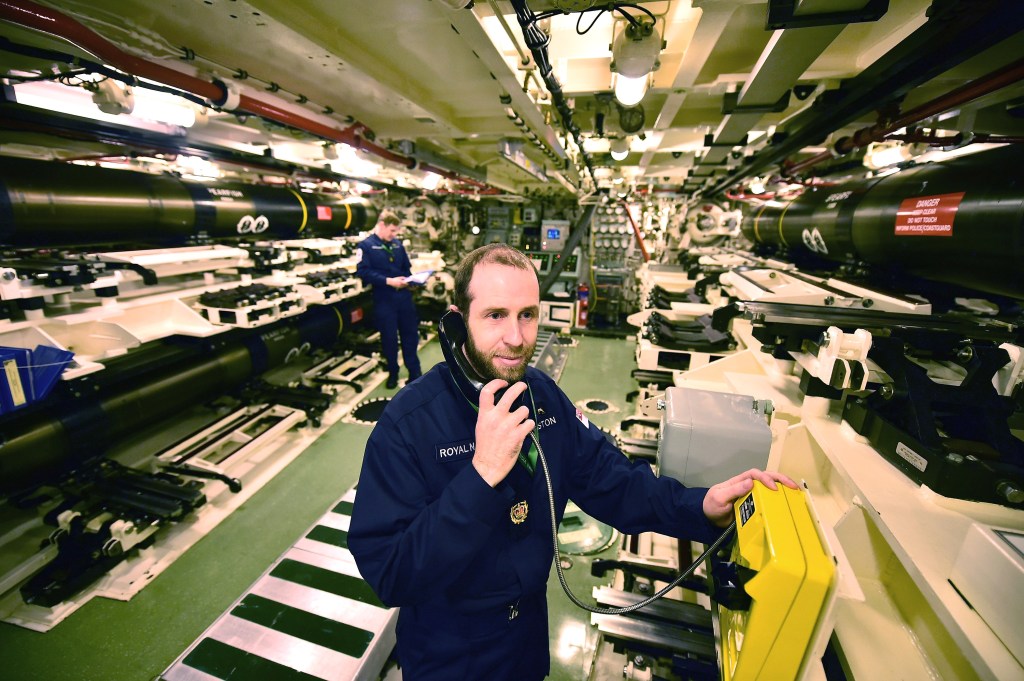 UK Defense Minister Pushes for Trident Missile-Equipped Subs