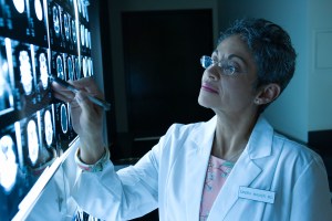 HIMSS survey: Men make 25% more than women in health IT
