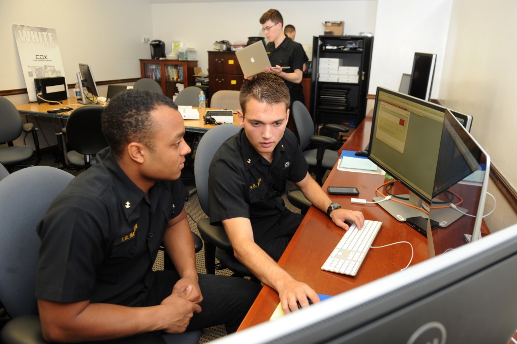 Commissions lobby for cyber reforms in the defense policy bill