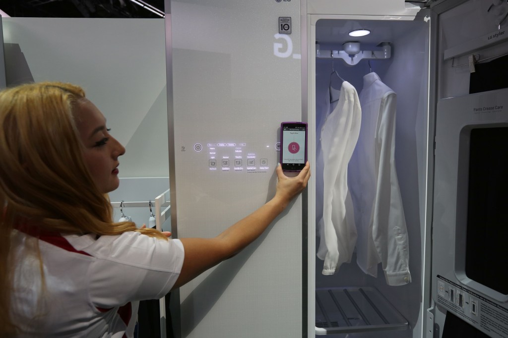 What is government’s role in Internet of Things economy?