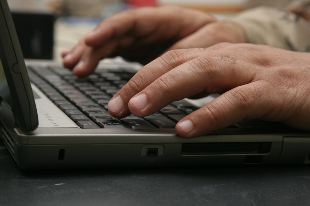 Cyberthreat hunt teams would benefit from machine assistance