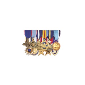 Thieves among honor: counterfeit veterans