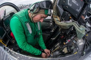Pilots, maintainers are worn out and under-trained, aviation safety commission says
