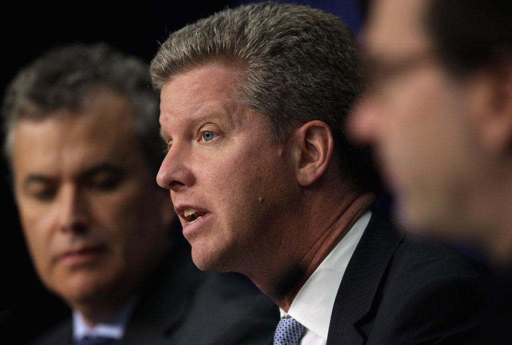 White House makes NDAA veto threat