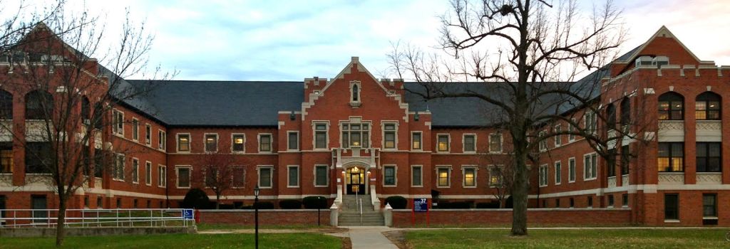 VA Crisis Line director resigns, text messages go unanswered