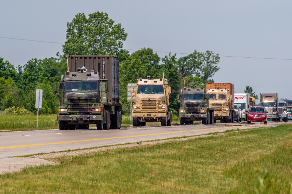 Driverless Army convoys: 6 takeaways from latest test