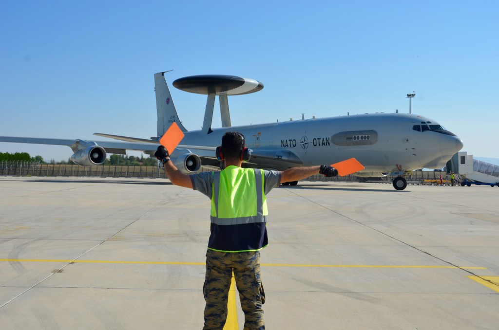 Operators of NATO’s surveillance plane reveal what they want in its replacement
