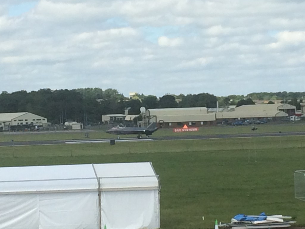 US Marine Corps F-35s Cleared for Farnborough
