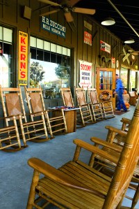 Cracker Barrel to donate rocking chairs to military families