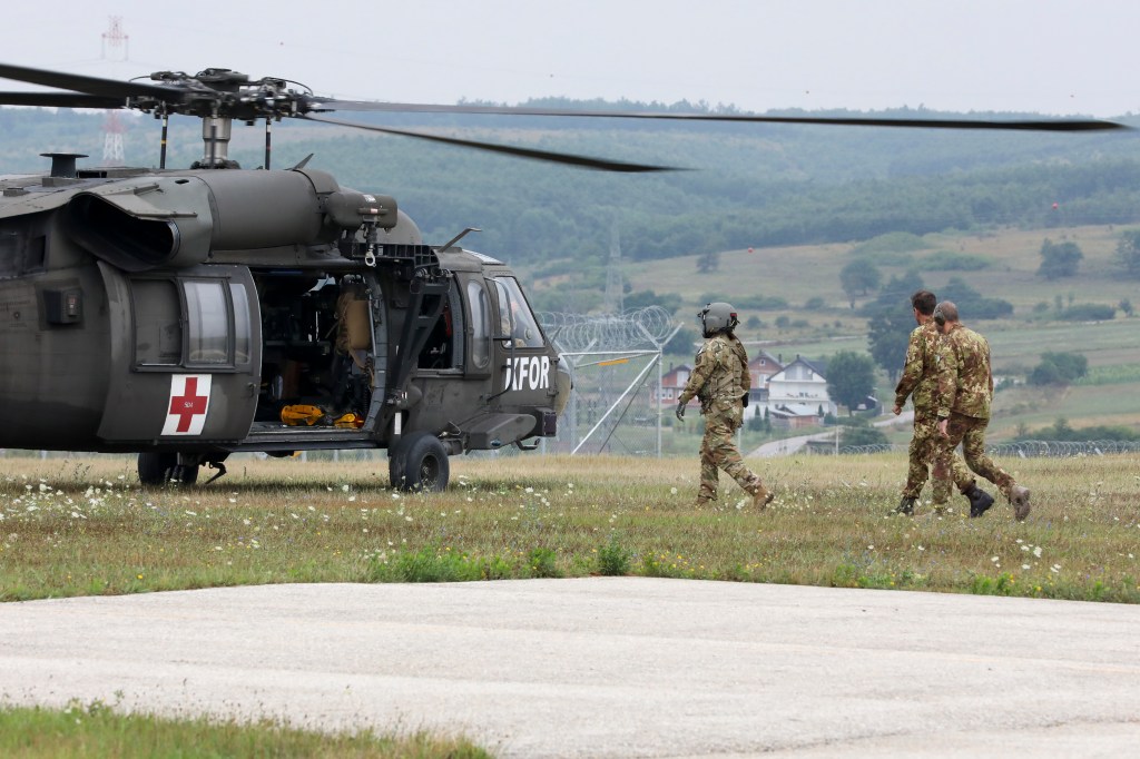 Lawmakers push for burn pit benefits related to Kosovo deployments