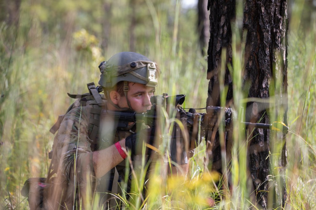 Red wristbands for unvaccinated troops now part of JRTC’s COVID mitigation