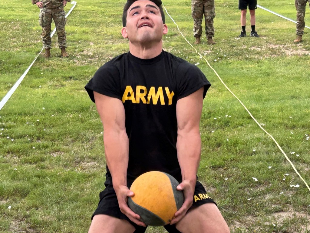 Draft defense bills disagree on Army Combat Fitness Test’s future