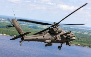Apache going down near Oman a sign of air combat evolution, analysts warn