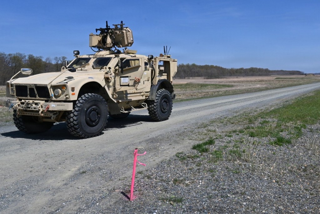US Army tests fire control software that helps moving vehicles kill drones
