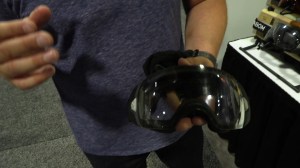 Goggles that defog themselves