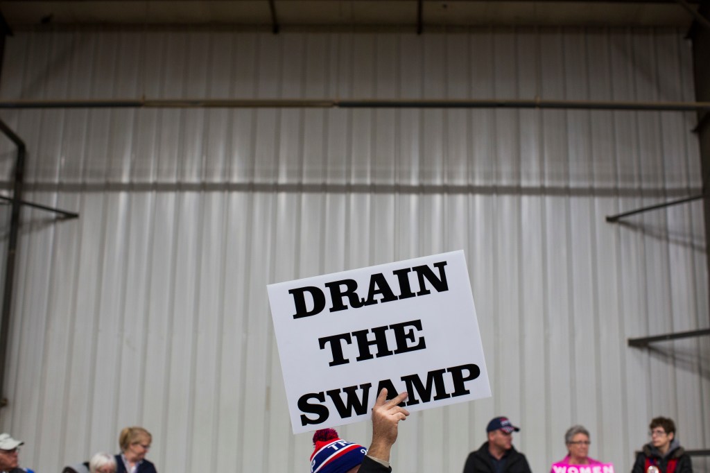 Republicans bring back bill to make firing federal workers easier