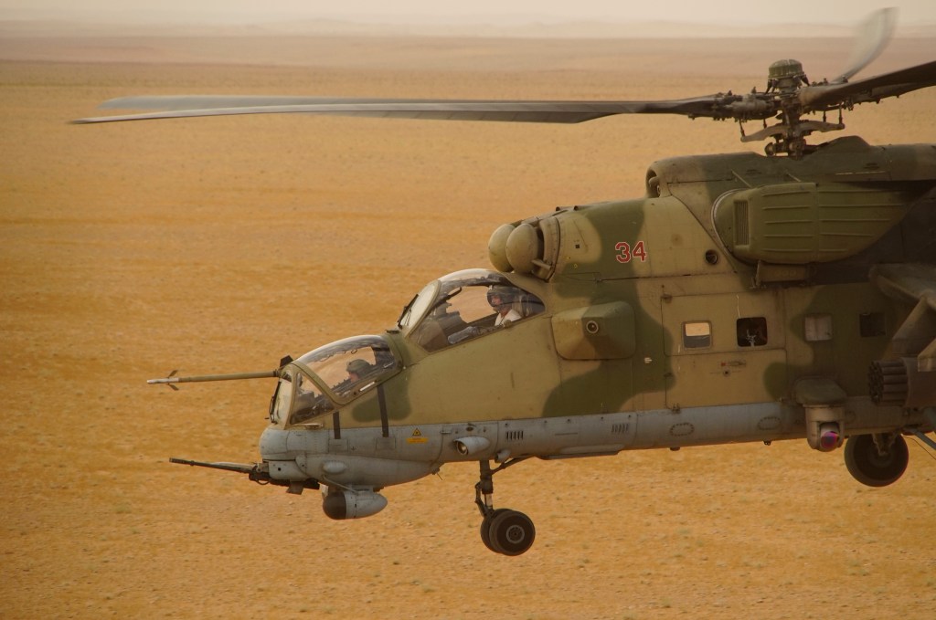 Russia establishes helicopter base in Syrian city as US pulls out