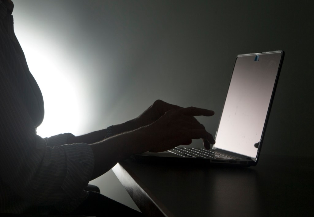 With Li-Fi, a headlight could provide a network connection