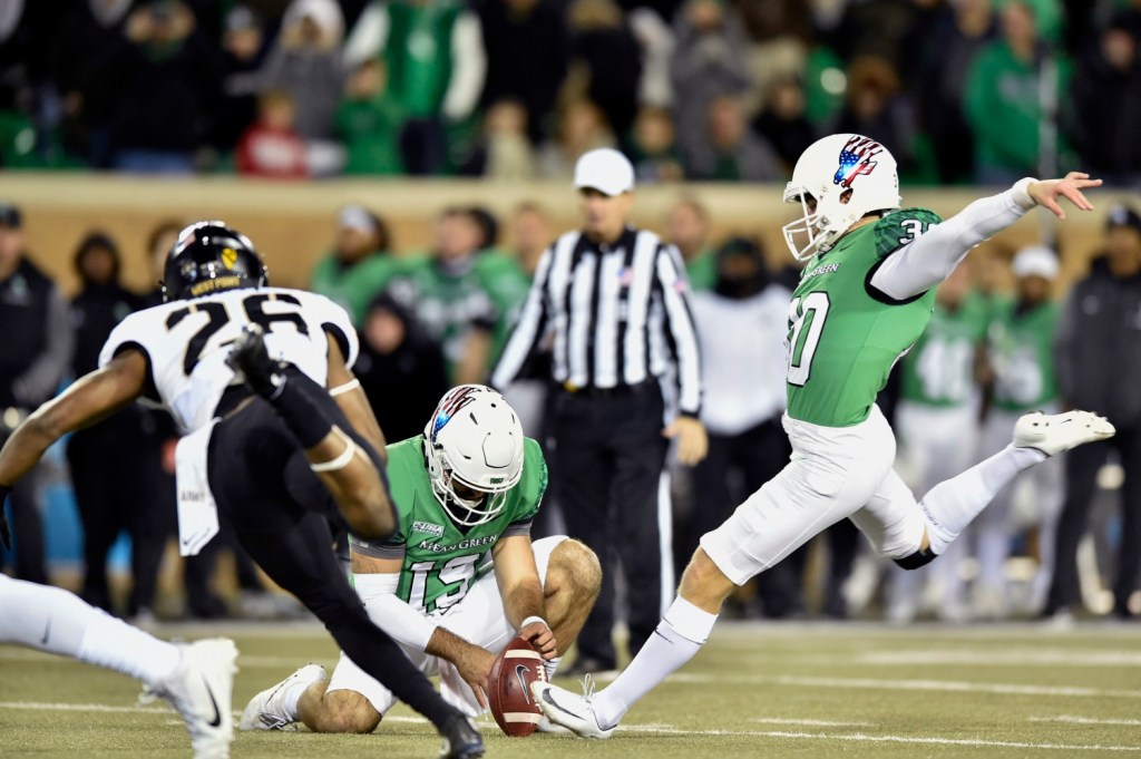 Late FG lifts North Texas to wild 52-49 victory over Army