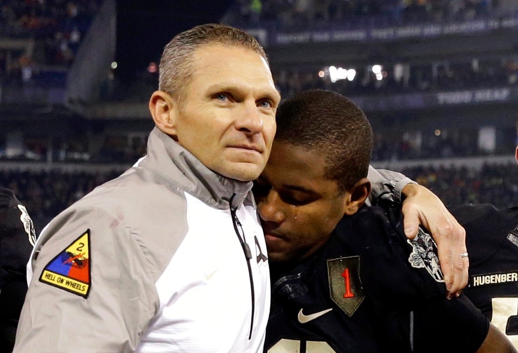With 14-game losing streak snapped, Army looks for 2nd in a row over Navy
