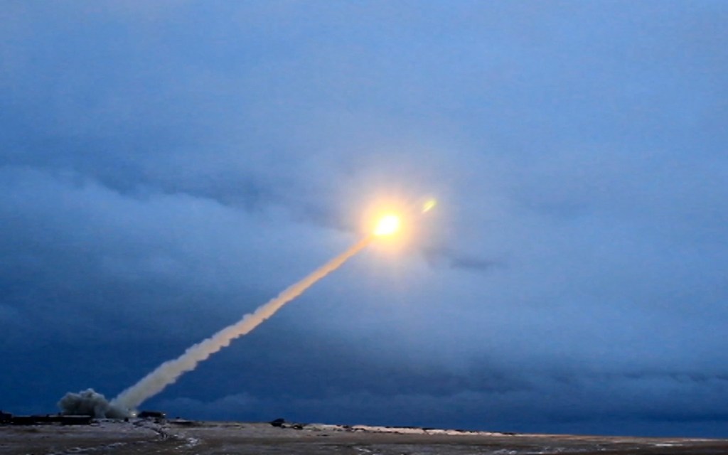 Extending the New START nuclear pact will help stabilize US-Russia relations