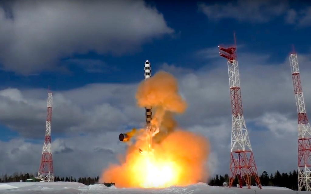 Russia tests new nuclear-capable missile