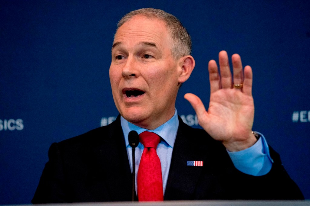 GAO says EPA violated spending law on Pruitt’s privacy booth