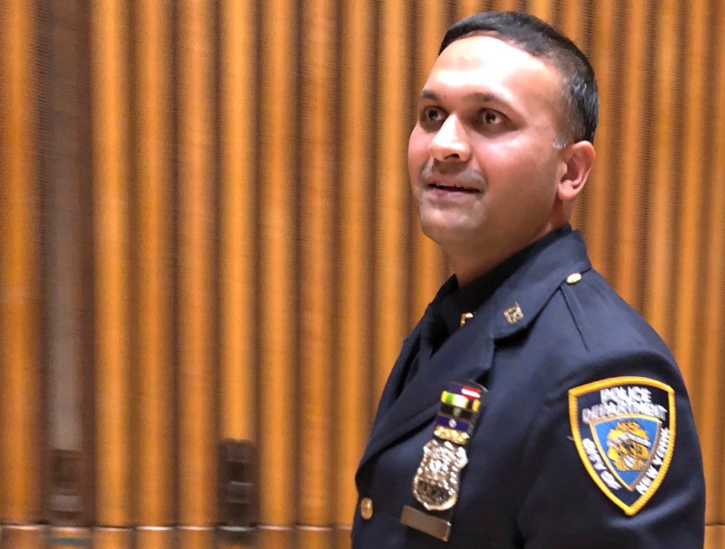 Army vet police officer in subway battle: ‘I’m trying to survive’