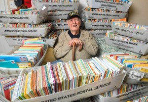 Daughter’s plea draws 50,000 birthday cards for World War II veteran