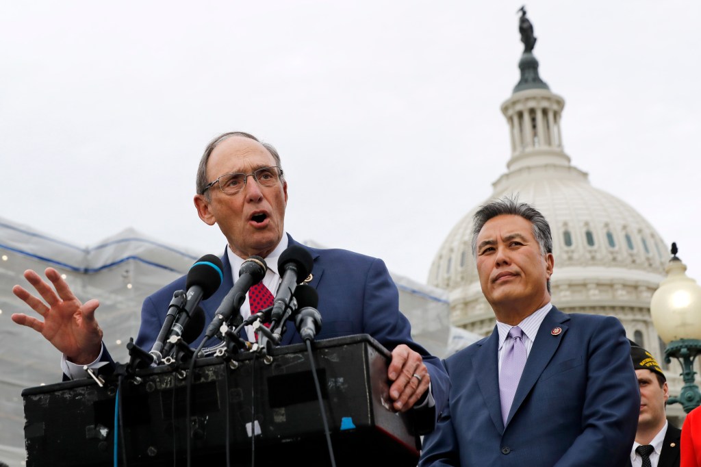 Key veterans policy lawmaker to step down at the end of 2020