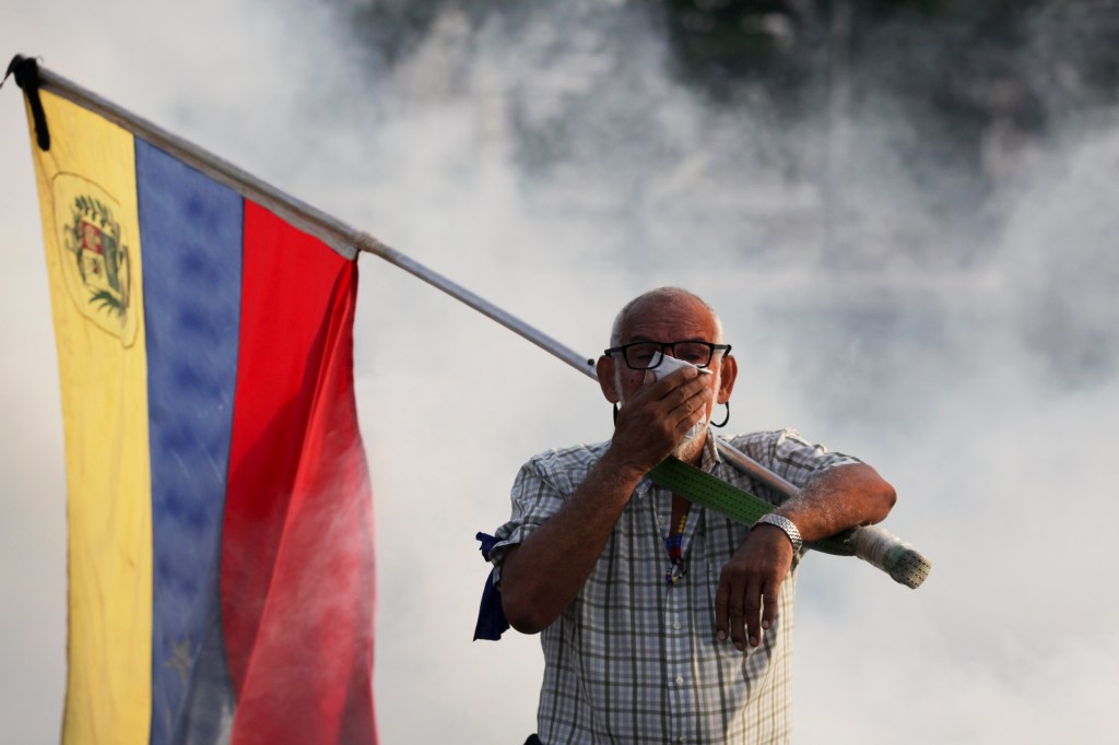 US Marines ‘likely’ to enter Venezuela, but will have trouble ‘getting out,’ Venezuelan socialist party official says