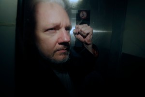 US charges WikiLeaks founder with publishing classified info