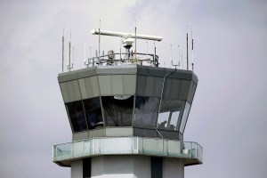 US issues hacking security alert for small planes