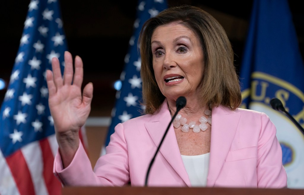 House OKs measure to prevent possible end-of-month shutdown