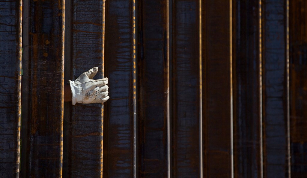 Trump’s use of military money for border wall survives Senate test