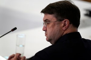 As coronavirus deaths rise, but cases drop, VA defends continued use of controversial drug