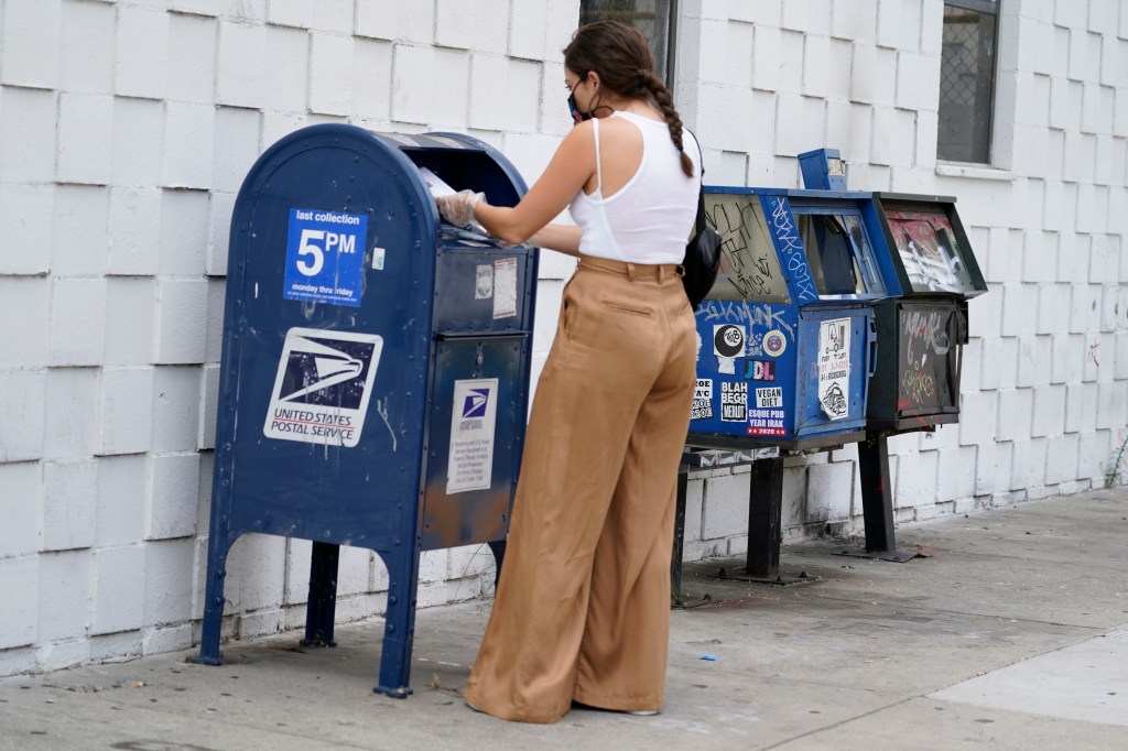 Post office officials backtrack on service changes that delayed veterans’ prescriptions