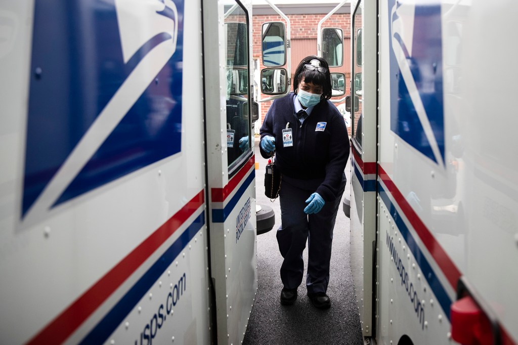 Paid parental leave for USPS employees included in postal reform bills