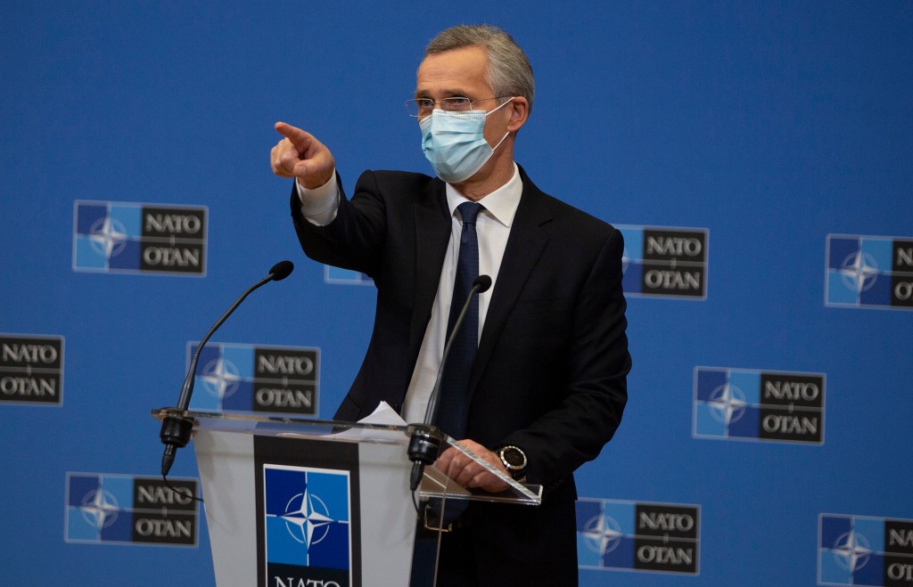 NATO boosts Iraq mission with thousands of personnel