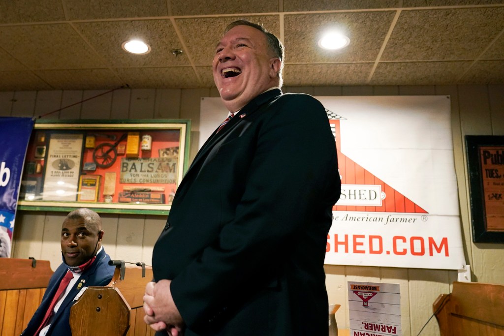 State Department watchdog says Pompeo, wife violated ethics rules