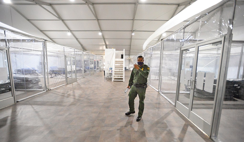 Arizona governor sending National Guard troops to southern border