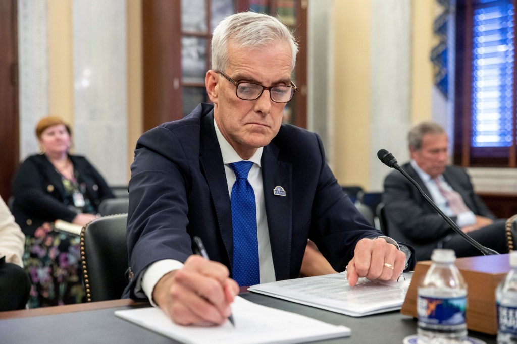 VA chief to address bonus scandal next week at House hearing