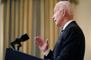 Biden issues full vaccine mandate for federal employees