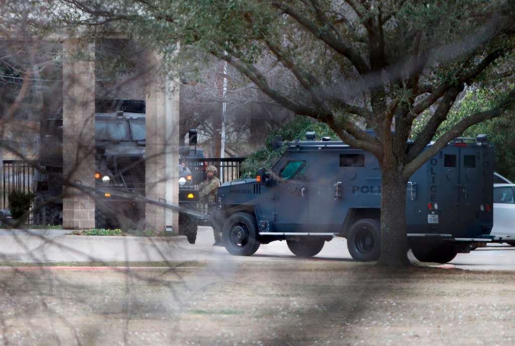 Synagogue hostage taker demanded release of jailed Pakistani woman