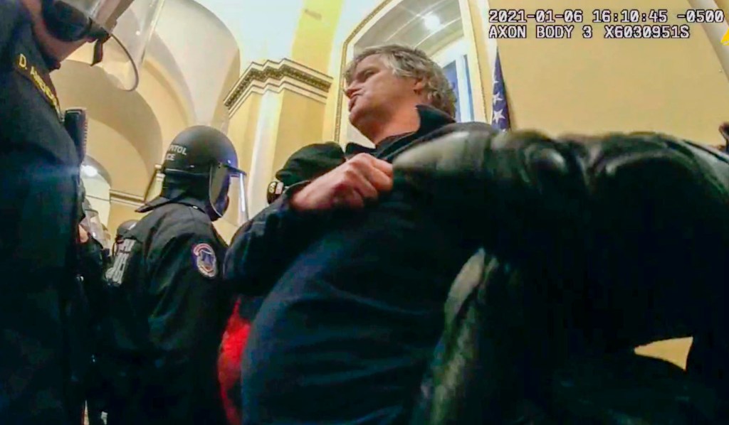 Veteran gets prison for punching police during Capitol riot
