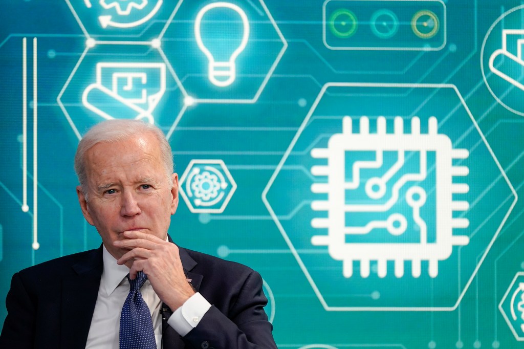 Adopt a treaty for semiconductor export control